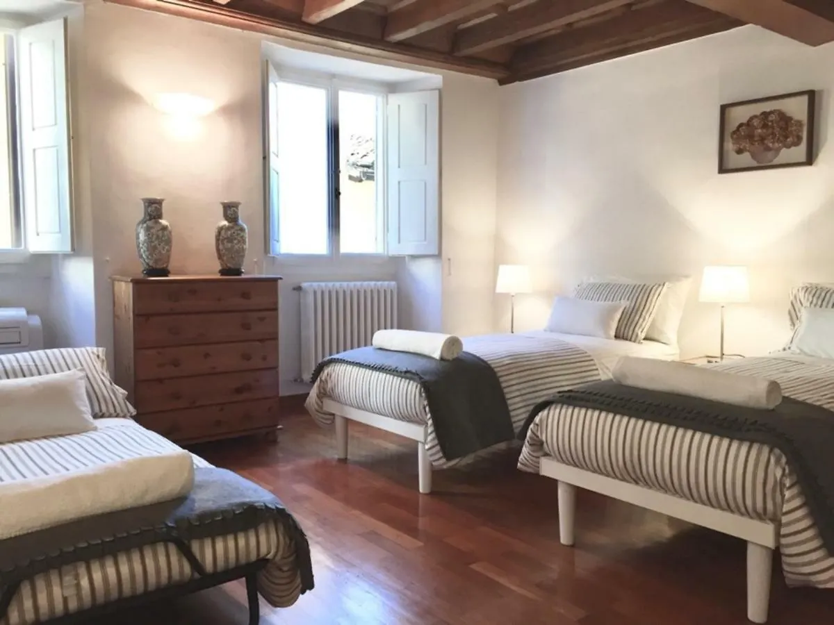 Visconti Di Modrone Palace Heart Of Florence Apartment
