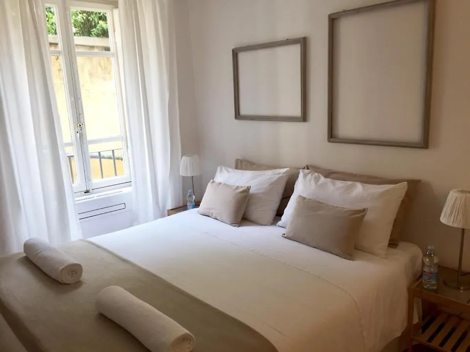 Visconti Di Modrone Palace Heart Of Florence Apartment